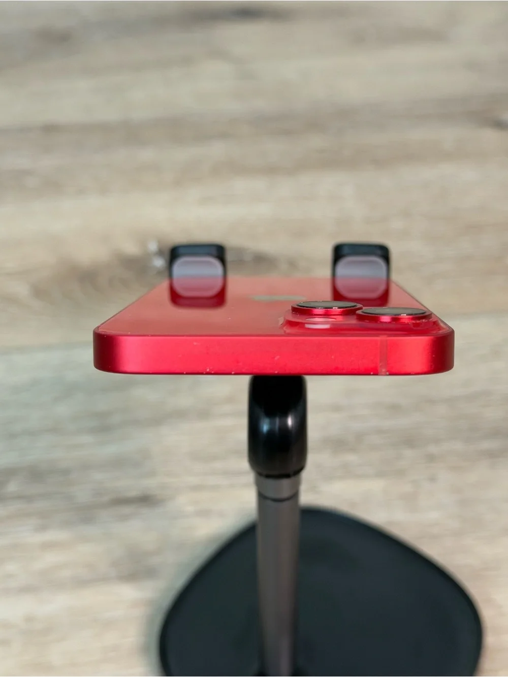 Apple iPhone 14 (Red) with Dual Rear Cameras